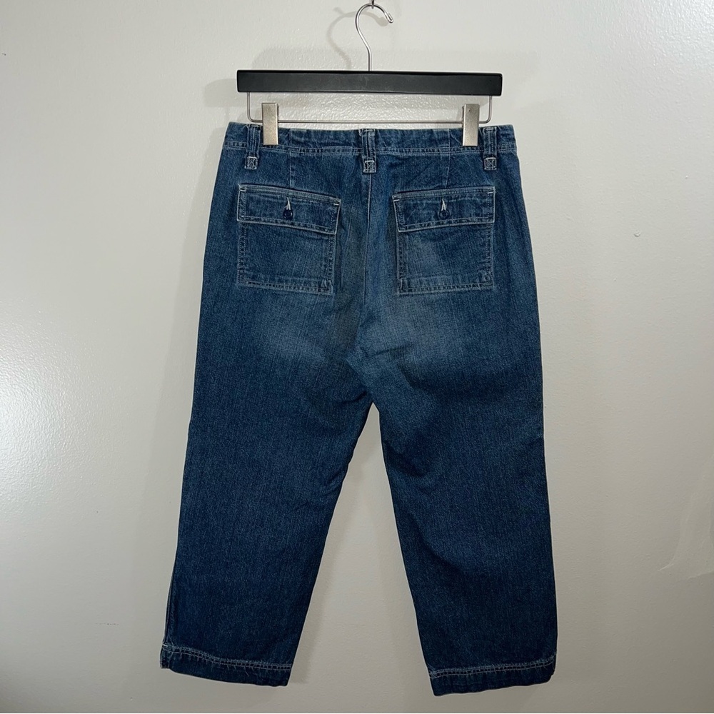Eddie Bauer size 4 utility capris pants in dark wash denim - Picture 4 of 5